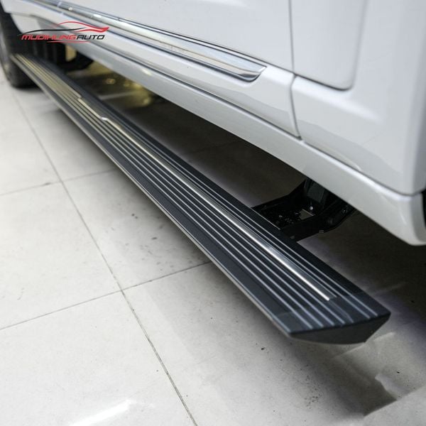 Bệ Bước Điện Jeep Grand Cherokee 2023