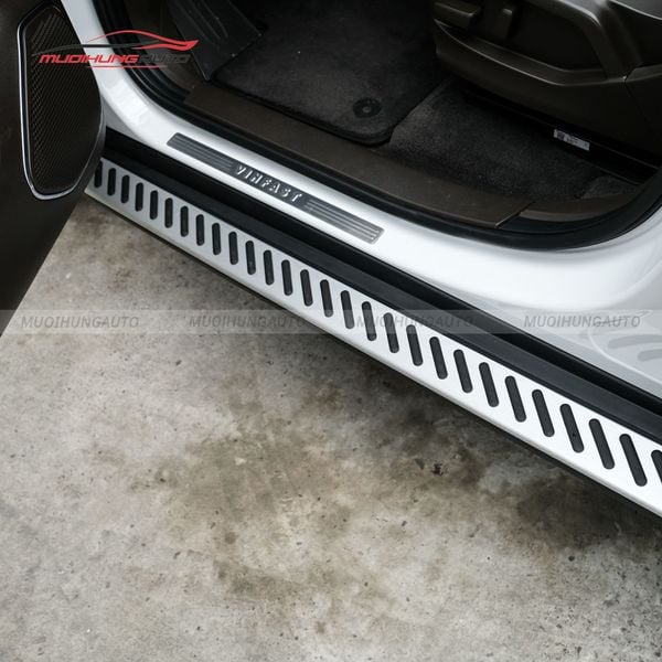 Bệ Bước Chân Vinfast Lux SA 2.0 2019