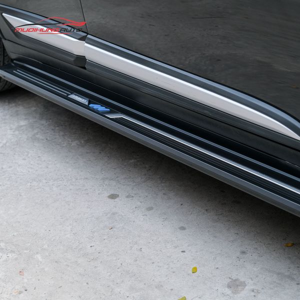 Bệ Bước Chân Mitsubishi Outlander 2020