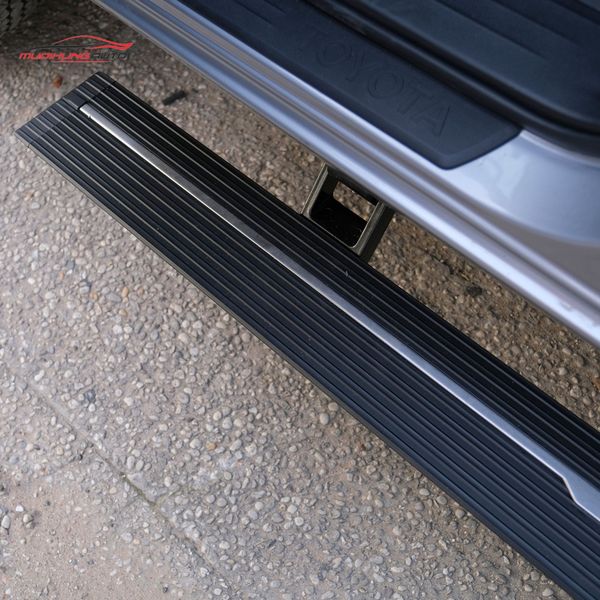 Bệ Bước Điện Toyota Hilux 2019