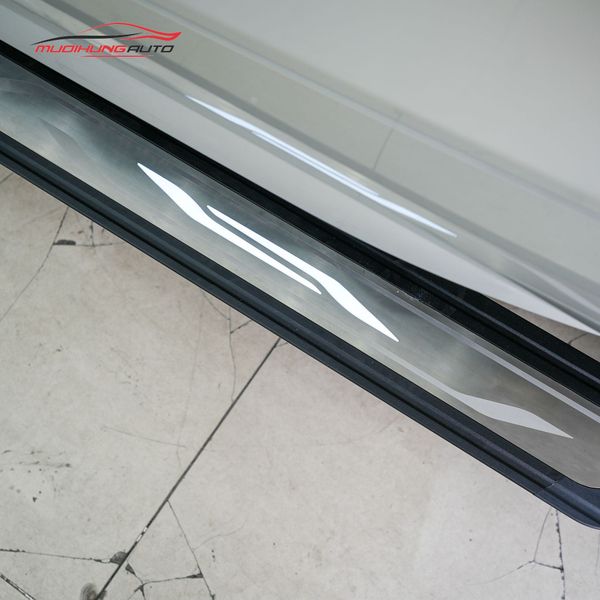 Bệ Bước Điện Volkswagen Viloran 2024