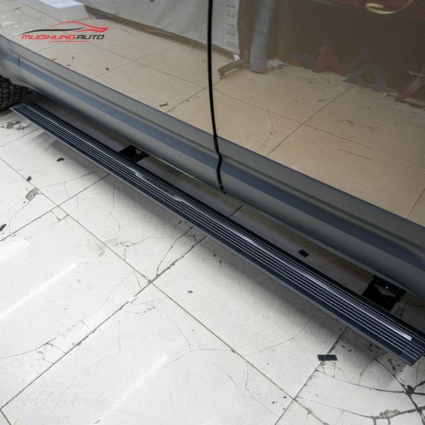 Bệ Bước Điện Land Rover Defender 2022