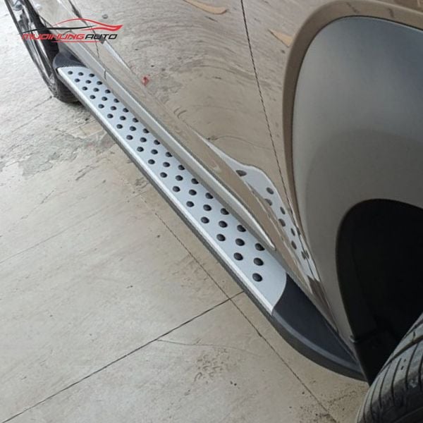 Bệ Bước Chân Hyundai Kona