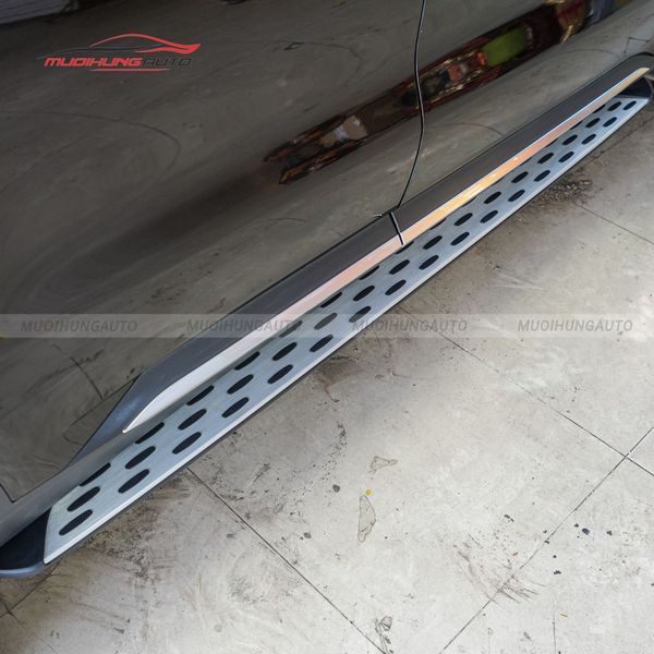 Bệ Bước Chân Kia Sorento 2022