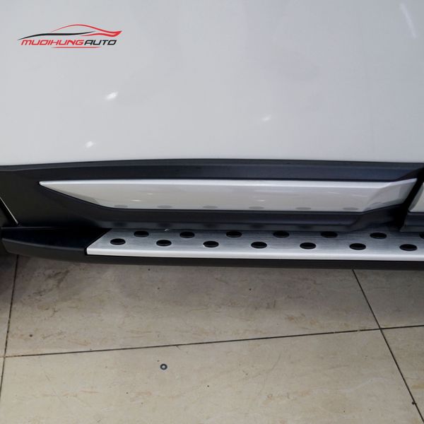 Bệ Bước Chân Mitsubishi Outlander 2020