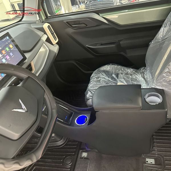 Bệ Tỳ Tay Vinfast VF3