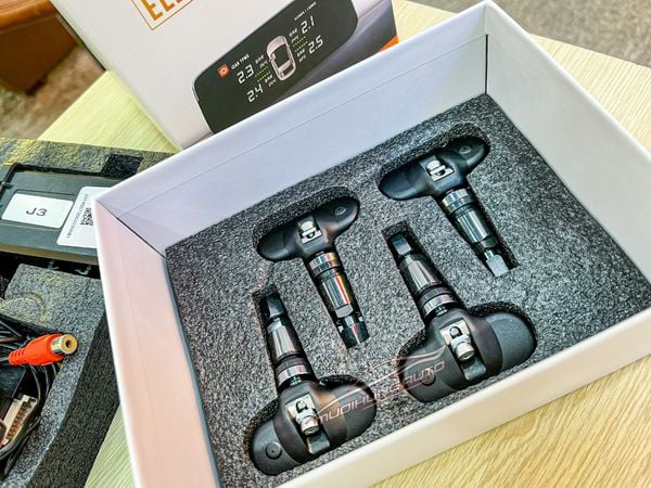 Bộ Cảm Biến Áp Suất Lốp ICAR Ellisafe J3 Cho Xe Mazda