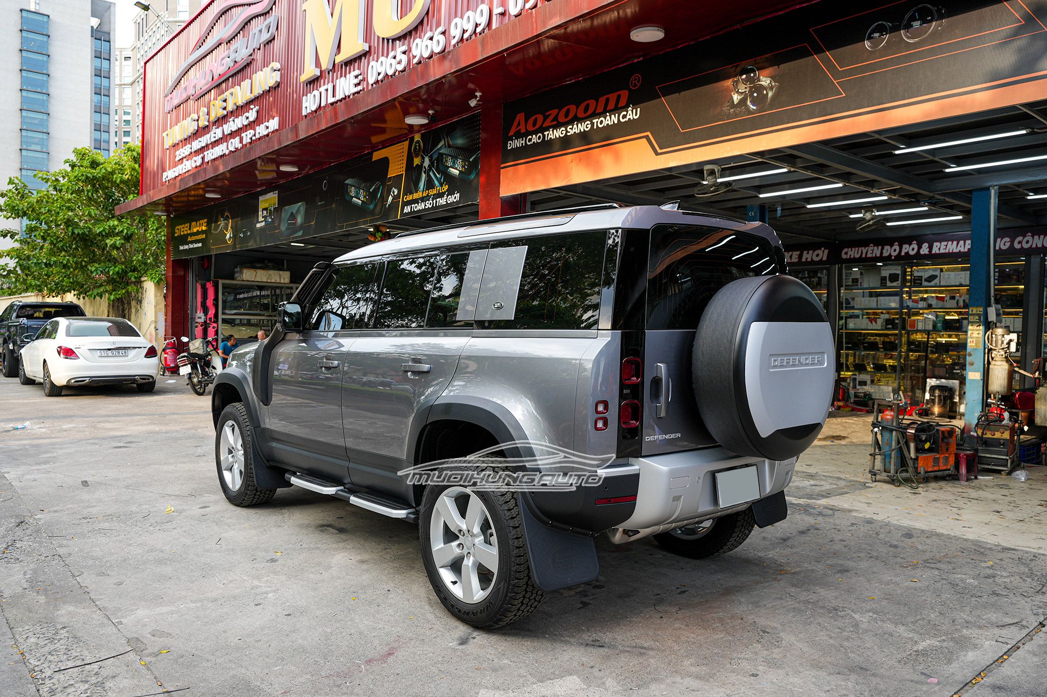 Bộ Chắn Bùn Cho Xe Land Rover Defender Cao Cấp Tại TPHCM - Mười Hùng Auto