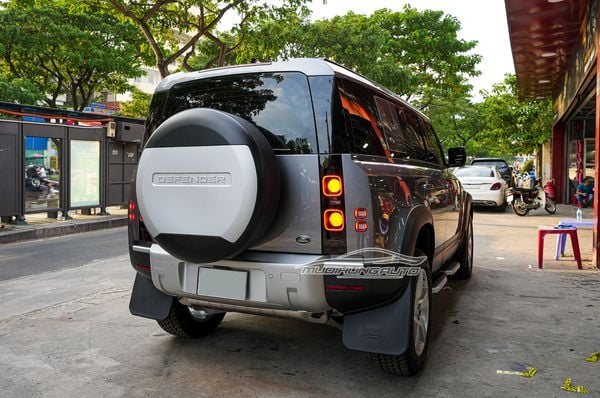 Bộ Chắn Bùn Cho Xe Land Rover Defender 2022 Cao Cấp Tại TPHCM