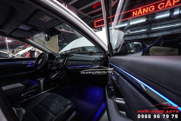 Bộ Đèn LED Nội Thất Dạng Thanh Độc Đáo Lắp Cho Xe Honda CRV