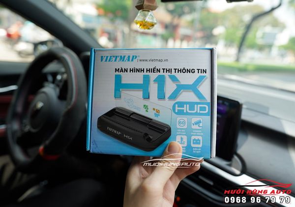 Bộ HUD Vietmap H1X Cảnh Báo Tốc Độ Và Camera Phạt Nguội Cho Mazda 3