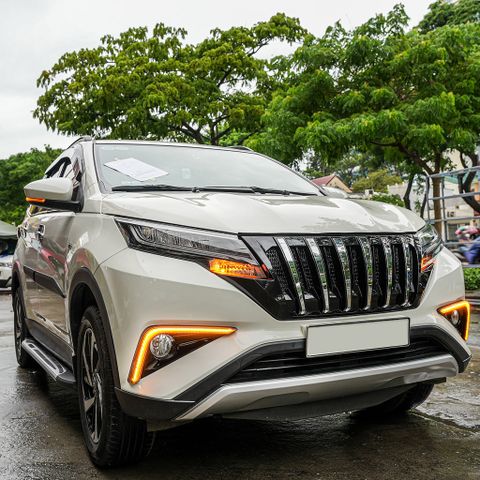 Bộ Mặt Ga Lăng Mẫu Đẹp Lắp Cho Xe Toyota Rush