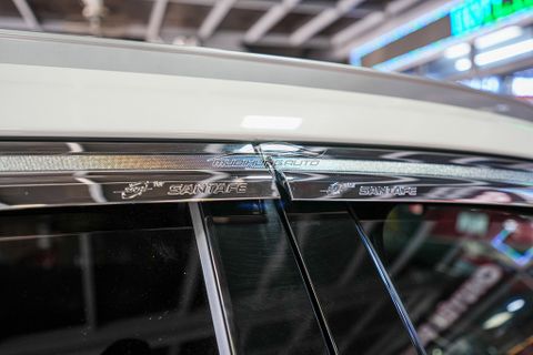 Bộ Vè Che Mưa Cao Cấp Cho Xe Hyundai Santafe 2022