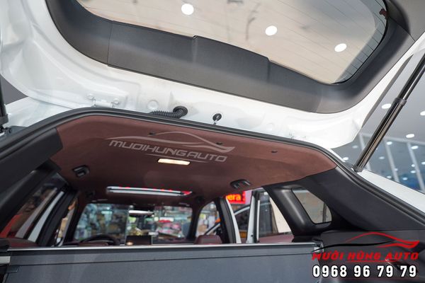 Bọc Trần Da Màu Nâu Đất Sang Trọng Xe Toyota Corolla Cross