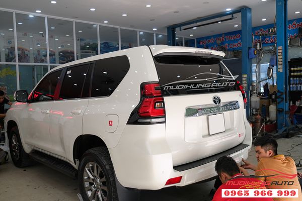 Body Lip Xe Land Cruiser Prado 2019 - 2020