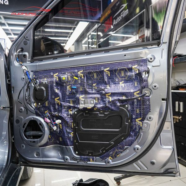 Cách Âm Cửa Xe Mitsubishi Outlander 2020