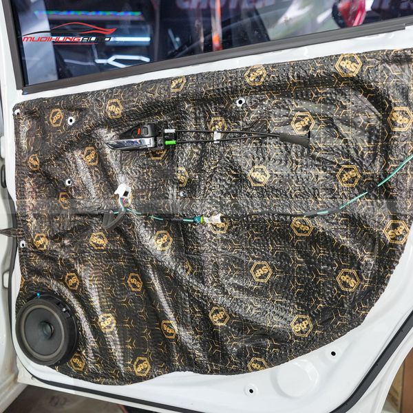 Cách Âm Cửa Xe Suzuki Ertiga