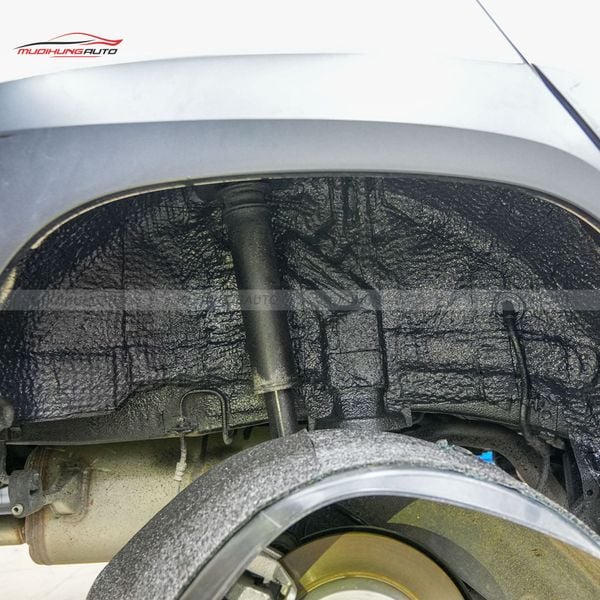 Cách Âm Hốc Bánh Hyundai Stargazer