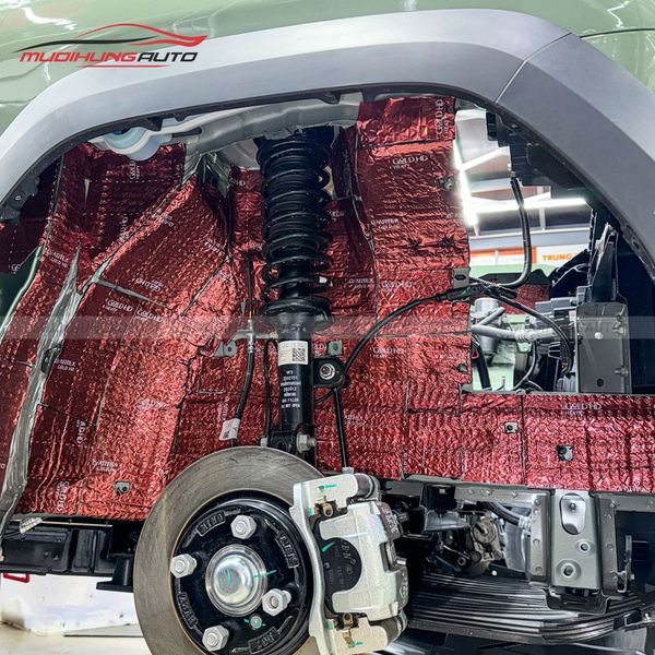 Cách Âm Hốc Bánh Ô Tô Vinfast Minio Green