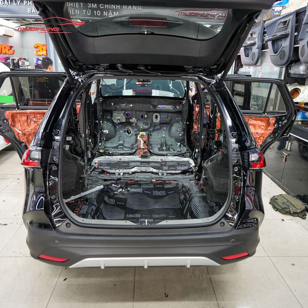 Cách Âm Cốp Xe Toyota Yaris Cross 2024