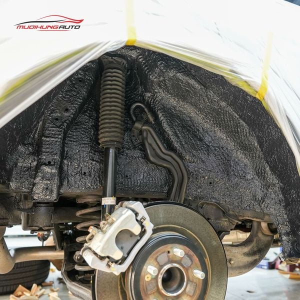 Cách Âm Hốc Bánh Honda CRV 2024