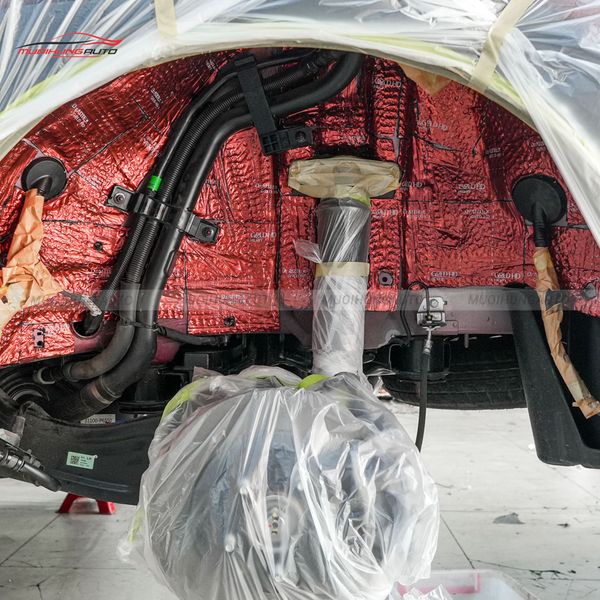 Cách Âm Hốc Bánh Hyundai Santafe 2024