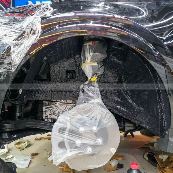 Cách Âm Hốc Bánh Kia Carnival 2025