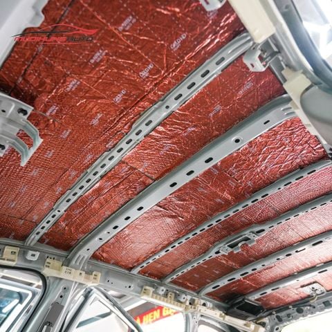 cách âm trần xe ô tô