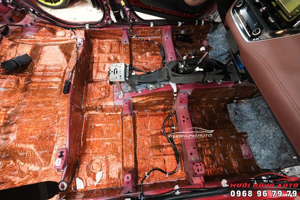 Cách Âm Chống Ồn Xe Toyota Corolla Cross Chuyên Nghiệp