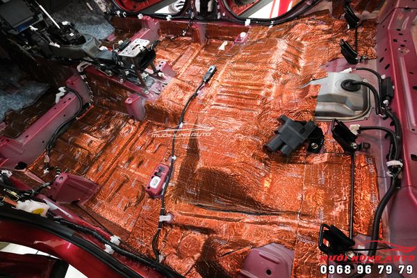 Cách Âm Chống Ồn Xe Toyota Corolla Cross Chuyên Nghiệp