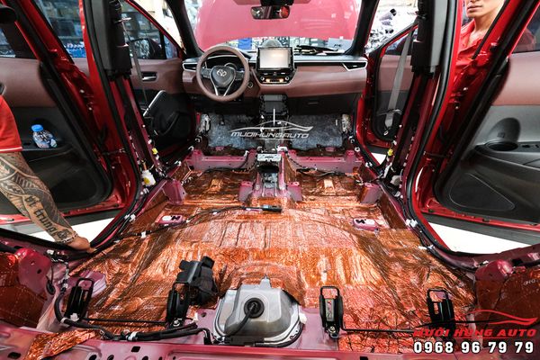 Cách Âm Chống Ồn Xe Toyota Corolla Cross Chuyên Nghiệp