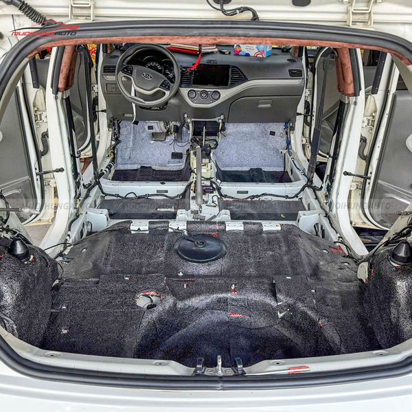 Cách Âm Cốp Xe Kia Morning 2013