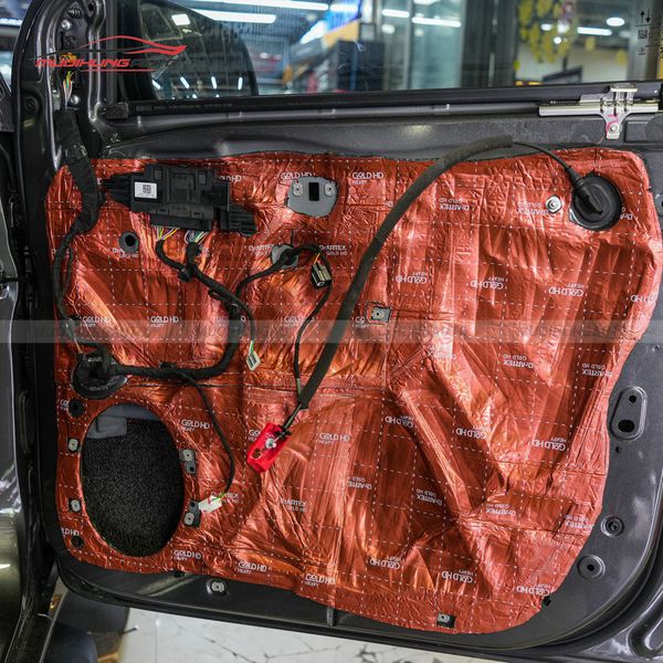 Cách Âm Cửa Xe Ford Ranger 2023