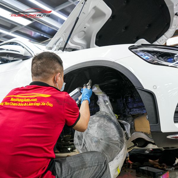 Cách Âm Hốc Bánh Mercedes GLC 300