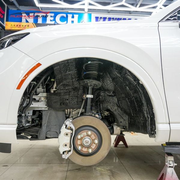 Cách Âm Hốc Bánh Honda CRV 2024