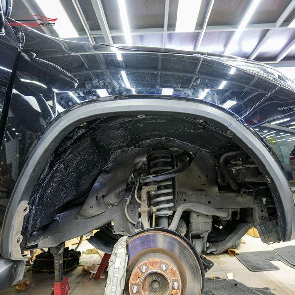 Cách Âm Hốc Bánh Toyota Fortuner 2019