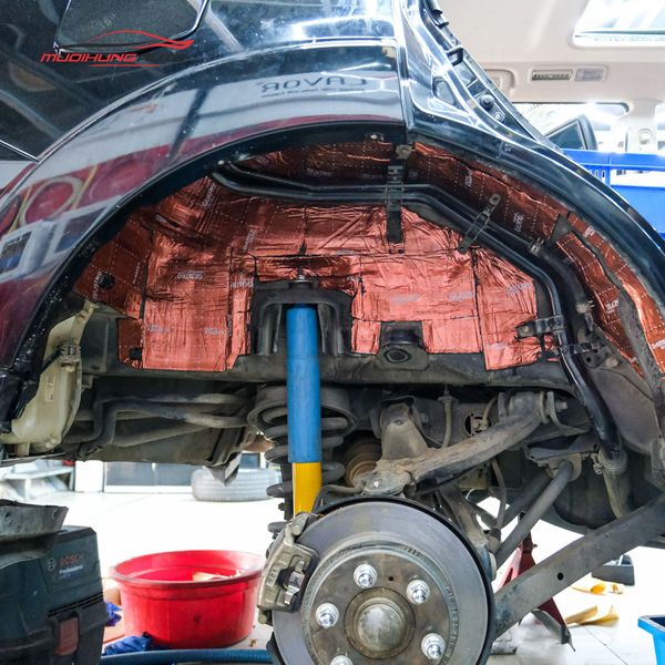 Cách Âm Hốc Bánh Mitsubishi Pajero 2017