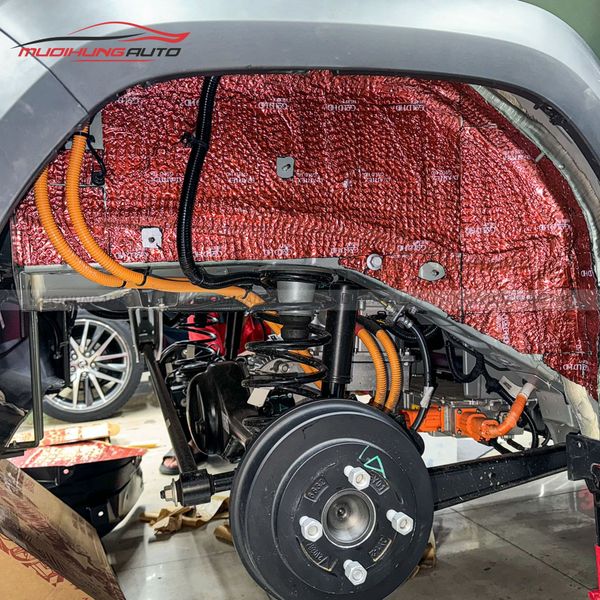 Cách Âm Hốc Bánh Ô Tô Vinfast Minio Green