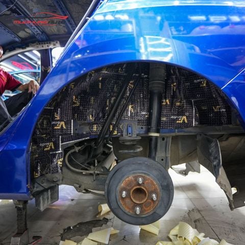 Cách âm hốc bánh xe Honda City 2016