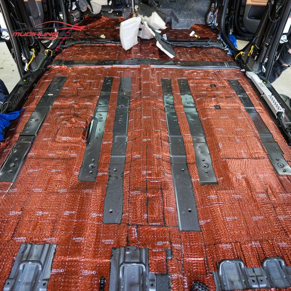 Cách Âm Chống Ồn Ô Tô 7 chỗ