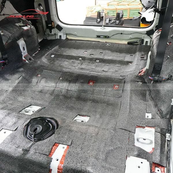 Cách Âm Sàn Xe Hyundai Stargazer