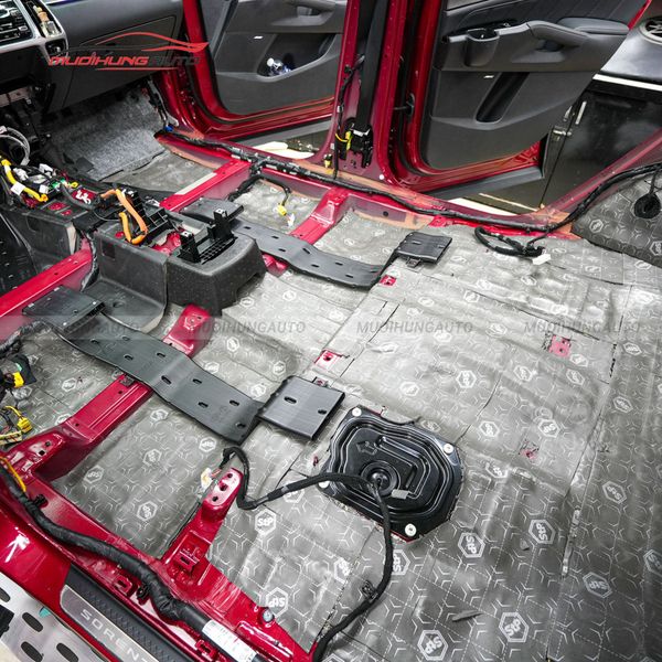 Cách Âm Sàn Xe Toyota Camry 2014