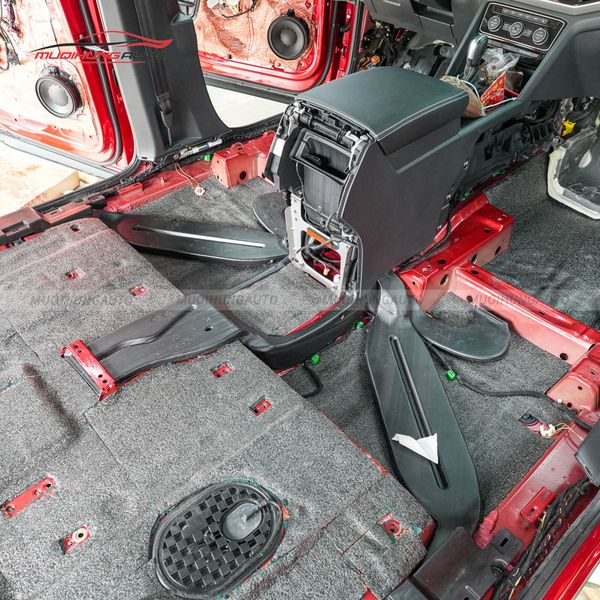 Cách Âm Sàn Xe Volkswagen Teramont 2023