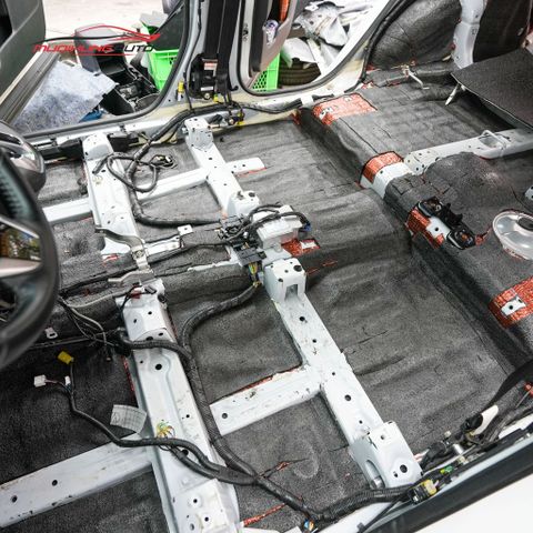 Cách âm sàn xe Honda CRV 2019