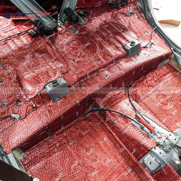 Cách Âm Sàn Xe Mitsubishi Attrage 2016