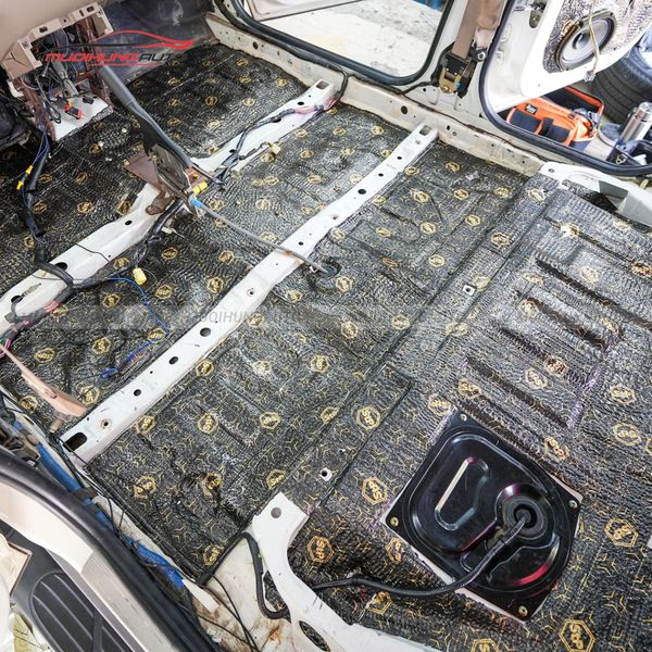 Cách Âm Sàn Xe Mitsubishi Outlander 2020