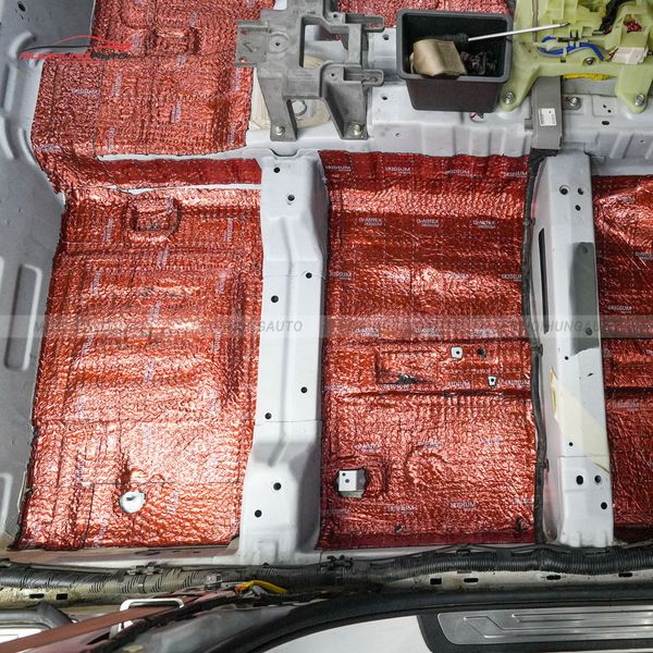 Cách Âm Sàn Xe Kia Sorento 2018