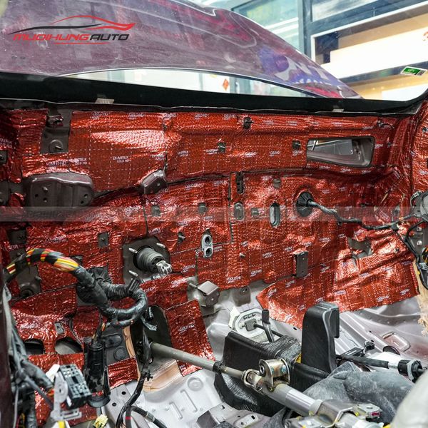 Cách Âm Vách Ngăn Khoang Máy Ô Tô Vinfast Minio Green