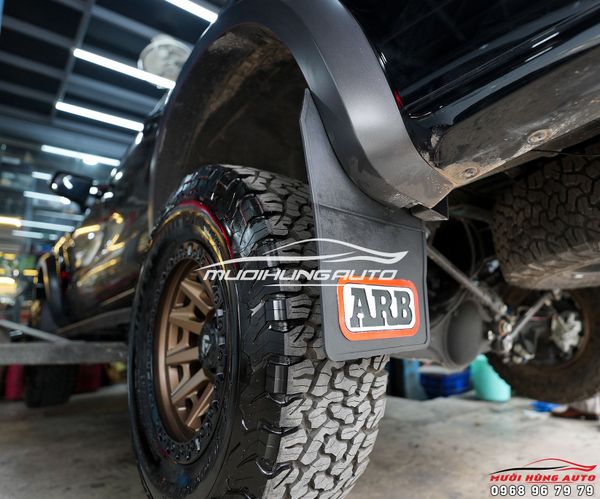 Chắn Bùn ARB Cho Xe Ford Ranger Raptor Chính Hãng