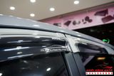 Che Mưa Toyota Innova 2019 - 2020 Mẫu Đen Trắng Cao Cấp